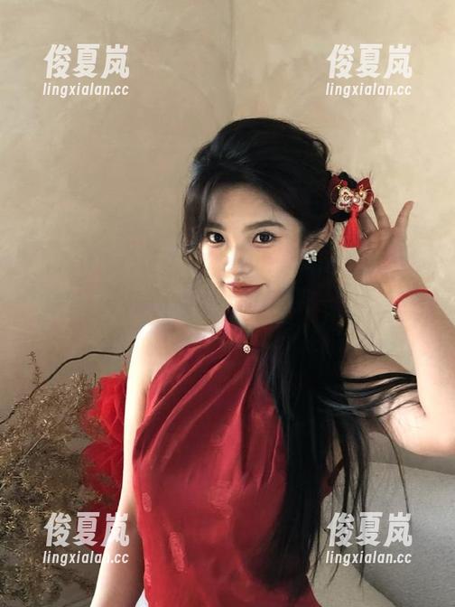 访问155fun.黑料网址前，我的脑袋里满是瓜，心里却感到一丝不安，期待感满分！-绫夏岚