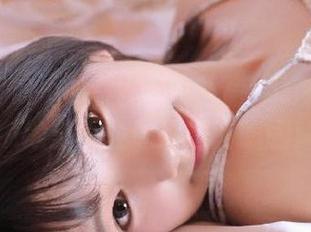 若你不下载www.17，恐怕你会在瓜地里重复追难逃的悲剧！