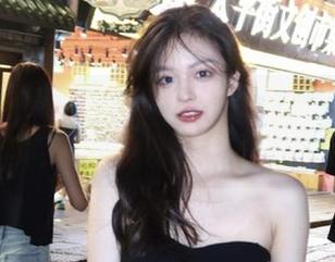 www.17网页，日日推新瓜，让我怀疑自己是不是无意中成了瓜民！