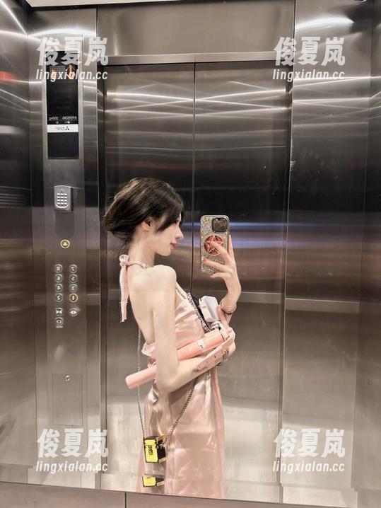 使用17c吃瓜app的感受：吃瓜不止，你还想要啥？-绫夏岚