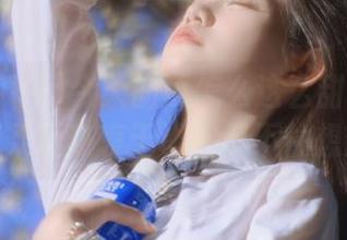 今天的瓜怎么这么甜？17吃瓜网苹果版热衷于让你忍不住想分享！