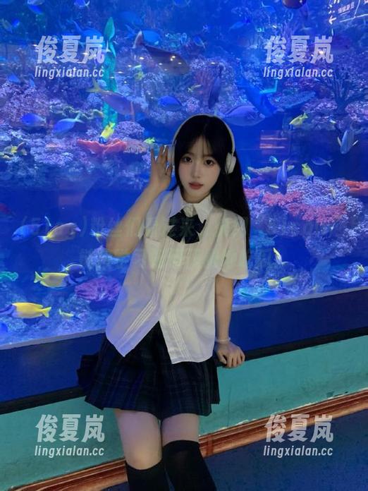 粉丝们看过来,快用“51cgw”链接学习如何优雅地吃瓜!-绫夏岚 粉丝们看过来,快用“51cgw”链接学习如何优雅地吃瓜!-绫夏岚