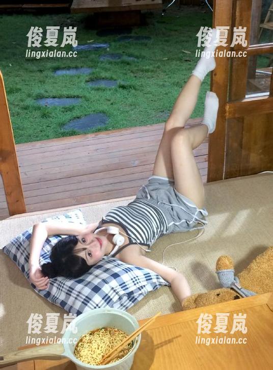 51cg.10fun的链接把我推到了一个奇怪的角落，等会要不要探索下？-绫夏岚