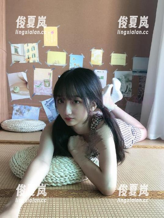 听说下载51fun可以让人开心得特别快，看我是不是调皮哪！-绫夏岚