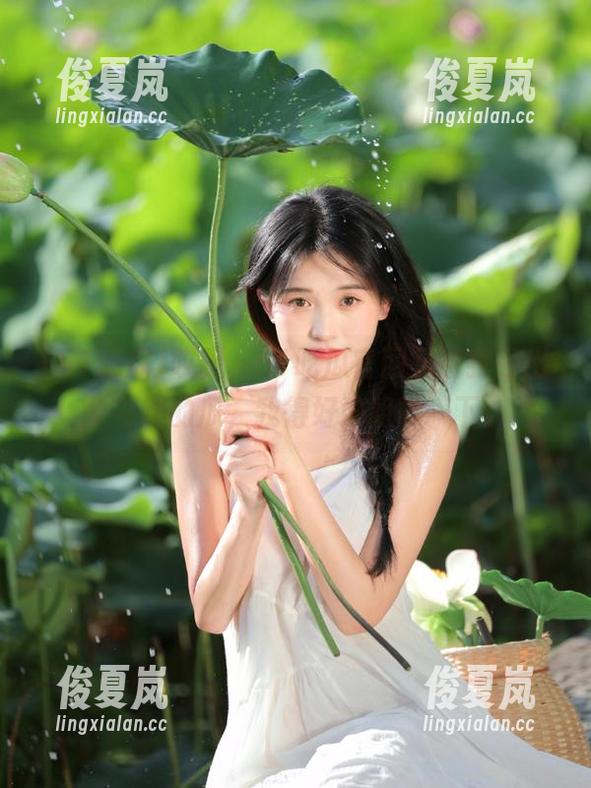 哎呀，51吃瓜官网又给我丢出个有趣的瓜，我得好好咀嚼一下。-绫夏岚