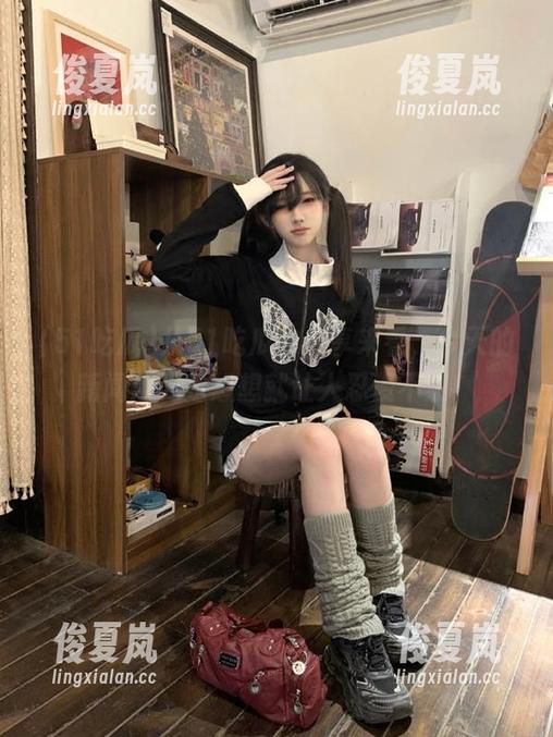 从51吃瓜的分享来看，今天的新闻瓜光是想想就让人忍俊不禁！-绫夏岚