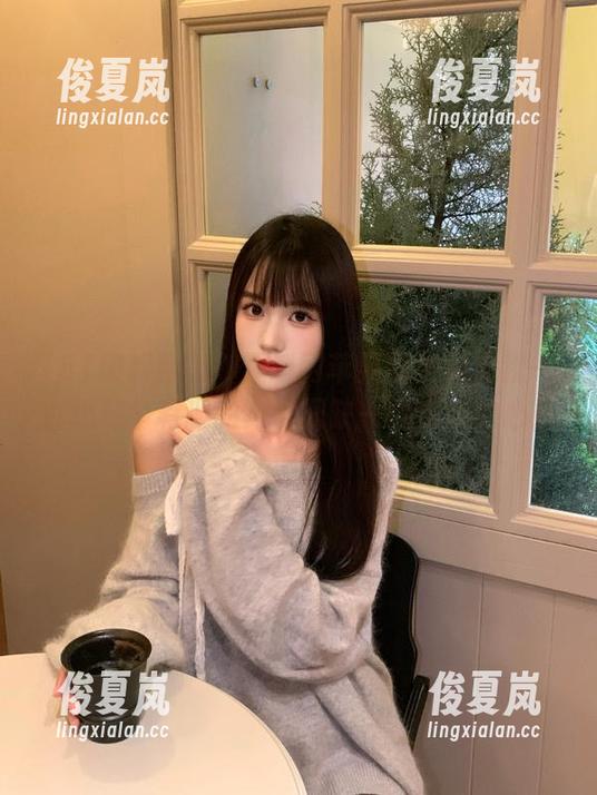 51爆料网苹果版：原来我一直想做个有趣的人，只缺一颗吃瓜的心！-绫夏岚
