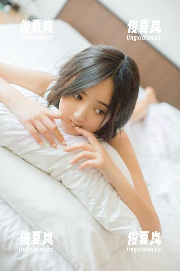 在“51爆料网”app上瞄到的新鲜八卦，我的好奇心正在疯狂膨胀中…-绫夏岚