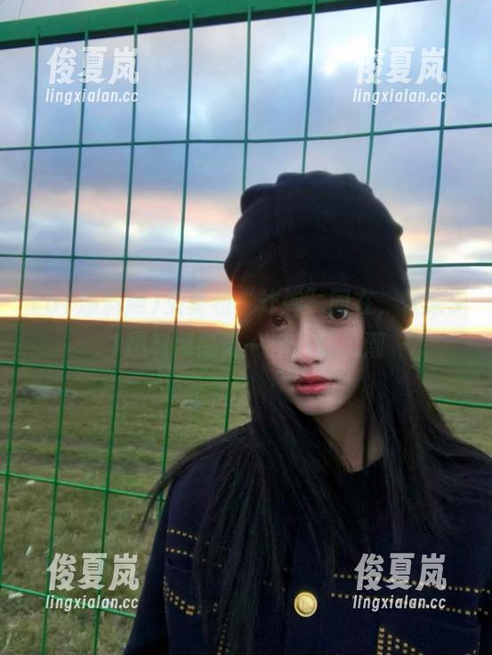 免费和“炸弹”同在，快来51爆料网感受一波八卦风潮-绫夏岚