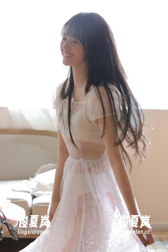 边吃边惊，51精品吃瓜直达你的耳朵，让八卦来袭！-绫夏岚