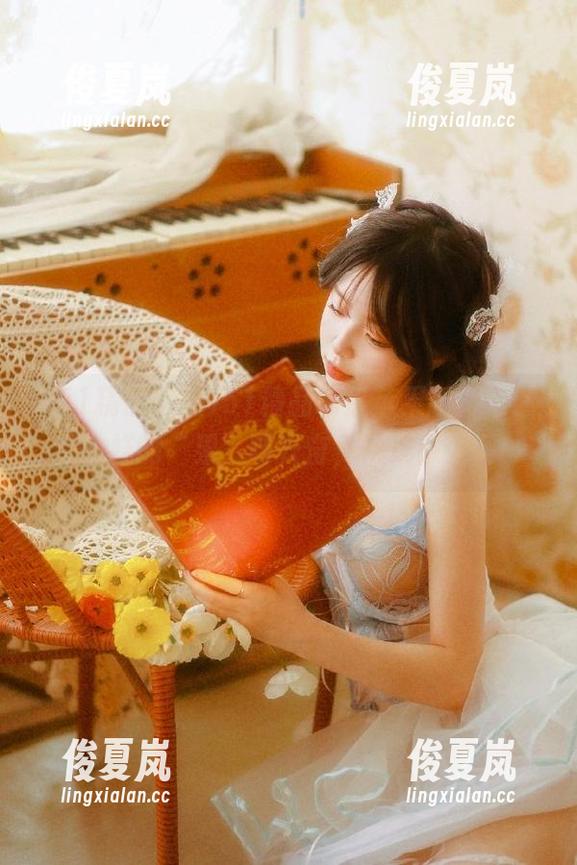 51精品吃瓜苹果版，给你不一样的“果”味兴奋，快来感受啊！-绫夏岚