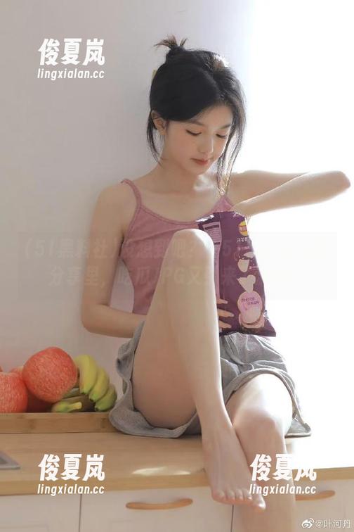 没想到吧？在51黑料社最新分享里，吃瓜JPG又引来了波澜！-绫夏岚
