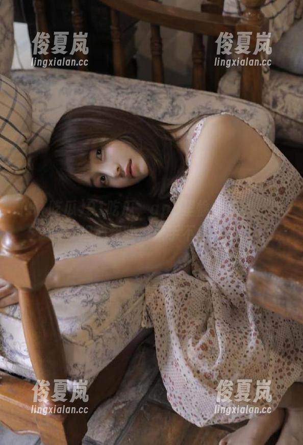 91吃瓜，app里愉快在线，别担心我吃瓜只手不抖！-绫夏岚
