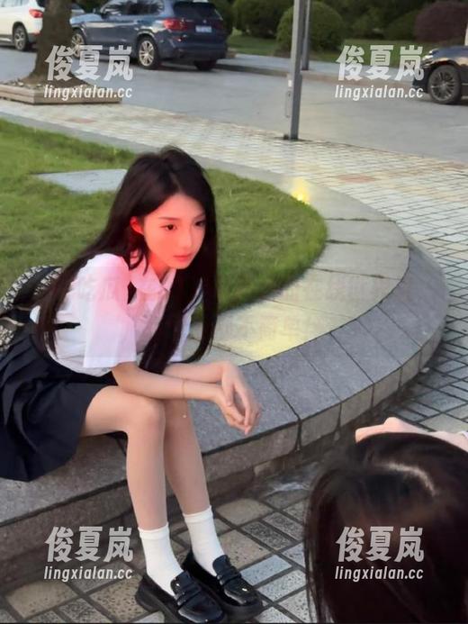 在91吃瓜网站的在线世界里,每个瓜都不简单!-绫夏岚 在91吃瓜网站的在线世界里,每个瓜都不简单!-绫夏岚