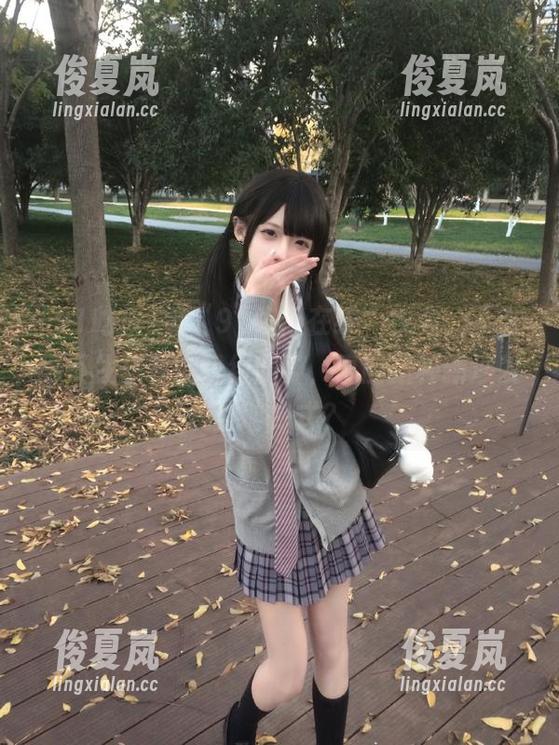 看“91吃瓜在线”视频，再也忍不住想要在线组队了，真的是种新沙发互动方式？-绫夏岚