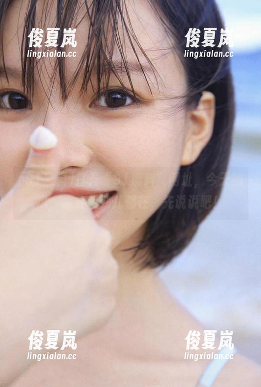 打开“91黑料”网址，今天的瓜，水分和劲儿都在，先说说吧！-绫夏岚