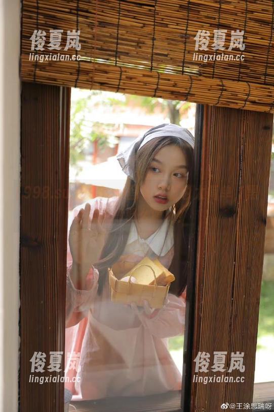 998.su登录界面也太简单，黑料藏得那么隐秘！-绫夏岚
