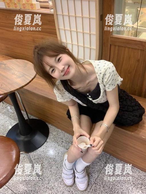 吃瓜不止于998.su，黑料直达心中，情不自禁的小剧场！-绫夏岚