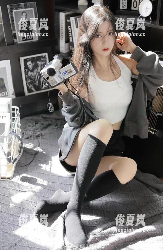 玩hlwbet真的是一种错觉,观看的时候我竟然觉得自己也可以成为一名人生经历的“主角”!-绫夏岚 玩hlwbet真的是一种错觉,观看的时候我竟然觉得自己也可以成为一名人生经历的“主角”!-绫夏岚