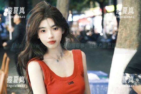 “hlw”分享我的不靠谱奇事，让你心里默默叫好！-绫夏岚