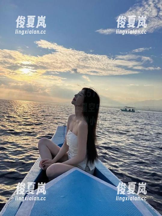 “www.51cg00”这款app，感觉就像消失在星空中，时而闪耀，时而渺小-绫夏岚
