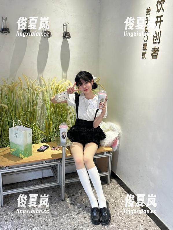 最新热辣八卦,www51带你飞越“西天取经”式的奇葩人生!-绫夏岚 最新热辣八卦,www51带你飞越“西天取经”式的奇葩人生!-绫夏岚