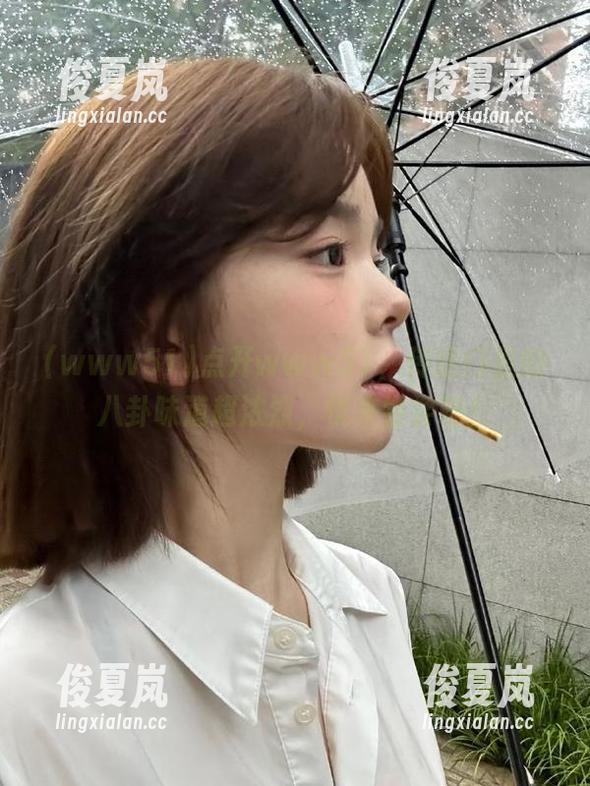 点开www51，传送门里的八卦味道超浓烈，快来尝尝吧！-绫夏岚