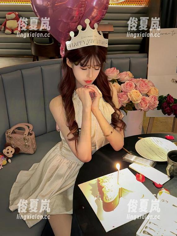 每次通过www吃瓜网cc发布新资讯，我都在想，难道这就是所谓的娱乐新闻？-绫夏岚