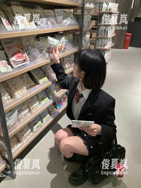 这款app我只有一个要求：快把八卦牛奶送到我手里！www.zztt15.com，你懂的！-绫夏岚