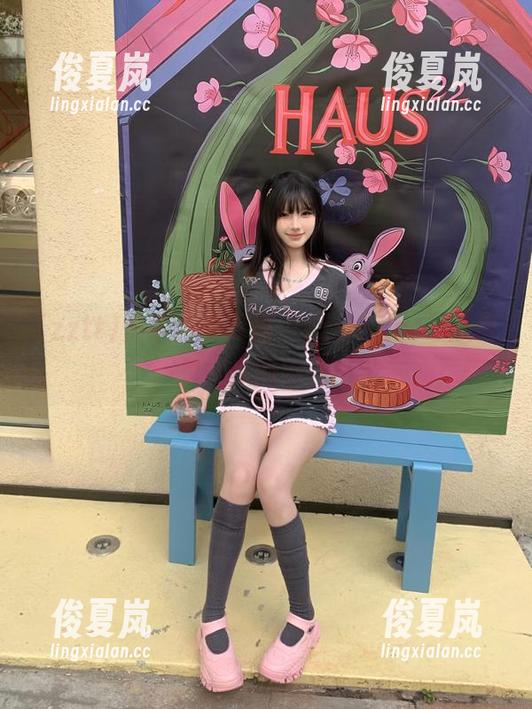 安卓用户专属，zztthl.ccm瓜田里摘瓜的方法！-绫夏岚