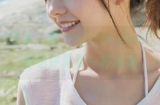 别急，看“zztthl.ccm”视频前，你也许需要一杯咖啡。