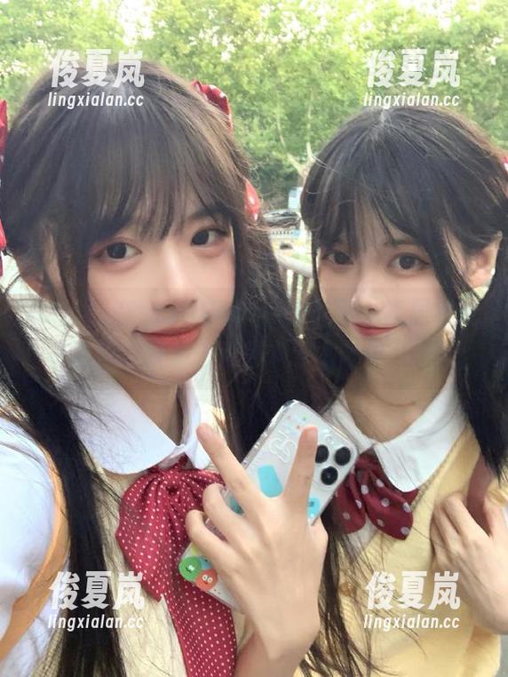 在zztt03.ccm的首页，我居然无意间收获了一筐黑料，太神奇了！-绫夏岚