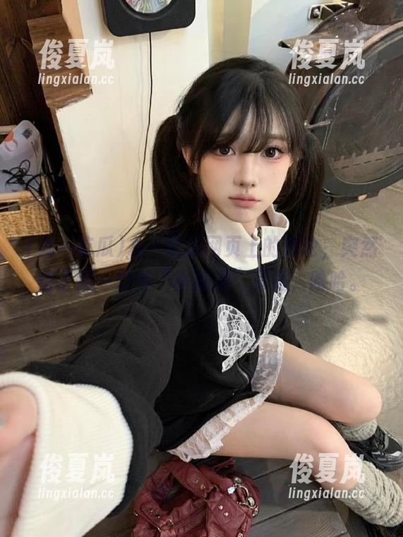 九一吃瓜网页上的评论,突然给了我一丝丝“小脑洞”灵感,哈哈。-绫夏岚 九一吃瓜网页上的评论,突然给了我一丝丝“小脑洞”灵感,哈哈。-绫夏岚