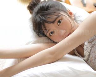 九一吃瓜，轻松搞定八卦链接，你和明星之间的距离也就一根链接的事儿。