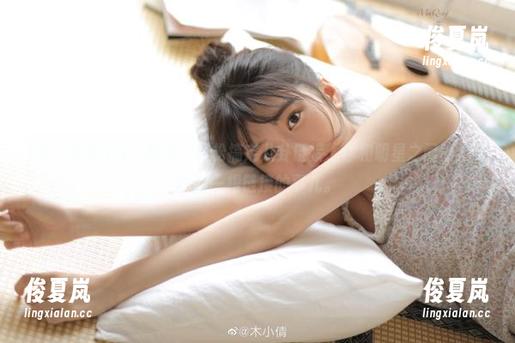 九一吃瓜，轻松搞定八卦链接，你和明星之间的距离也就一根链接的事儿。-绫夏岚