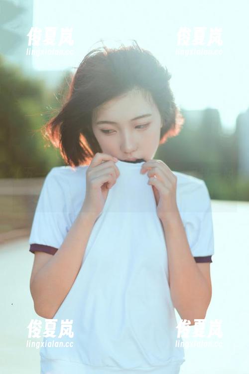 下载“五一吃瓜”，跟我一起探索免费版苹果背后的“甜蜜”吧！-绫夏岚