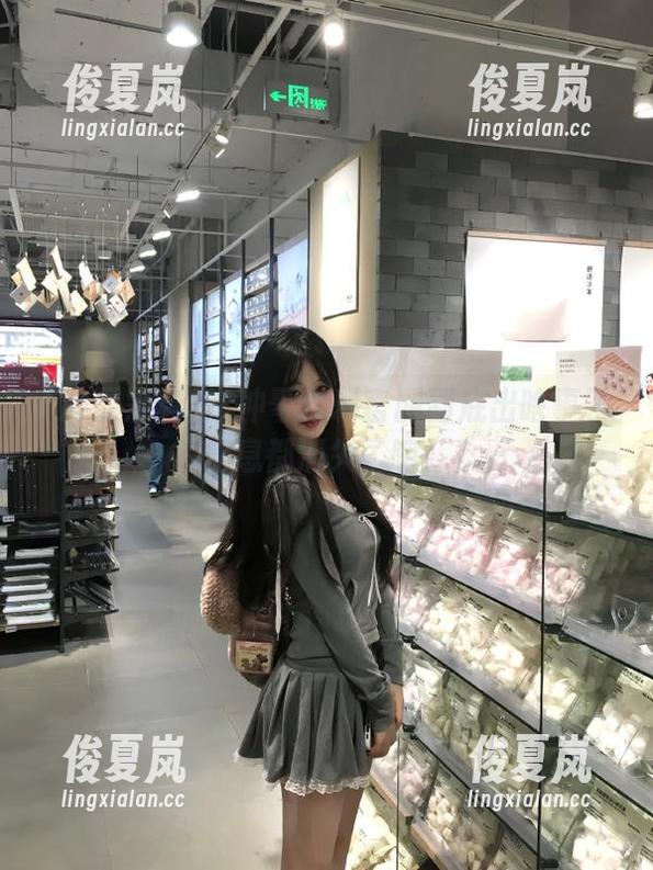 这冲哥黑料官网到底出啥事了？信息都消失了嘛！？-绫夏岚