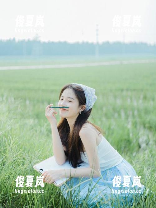 别被网红的更新逼疯了，吃瓜不打烊给你意想不到的惊喜和无奈。-绫夏岚
