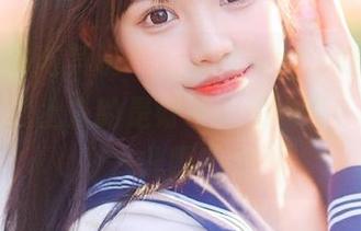 与其说“吃瓜君”app好，不如说吸引我上去的是好奇心和…呃，那个味儿吧？