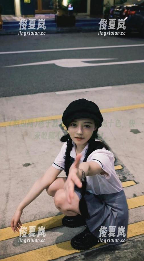 终于找到了朝阳的五光十色，快来收藏不一样的吃瓜网。-绫夏岚