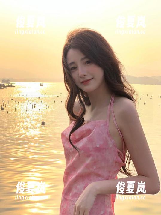 永久收藏这份吃瓜网红黑料,不看会后悔哦-绫夏岚 永久收藏这份吃瓜网红黑料,不看会后悔哦-绫夏岚
