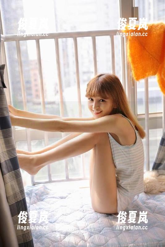 不是吧，这款好莱坞黑料正能量app居然还能免费获取黑历史？-绫夏岚