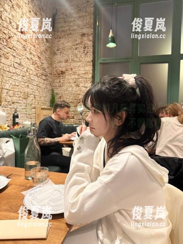 见过最懒的八卦其实是“我要吃瓜网”app，光看不碰，不攀附明星……-绫夏岚