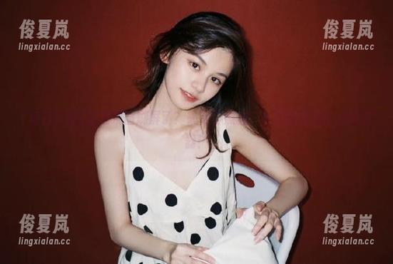 被朋友圈刷屏了？来每日黑料，记得收藏那些点赞利器！-绫夏岚