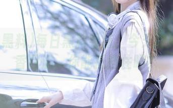 每日黑料导航：今天的瓜又瓜香四溢，你能抵挡住吗？