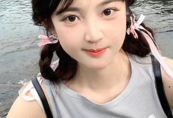 姐妹们，黑料380cc免费可追踪，感受八卦的力量