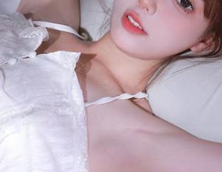 黑料不打烊官网，深夜扒皮，配方是：栗子+八卦=真香提示！