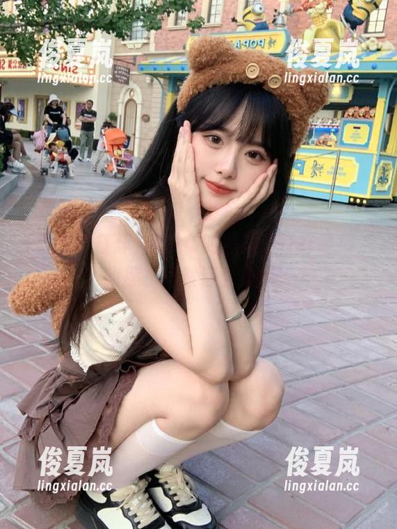 你发布的黑料不打烊链接，我擦，居然这么劲爆！-绫夏岚