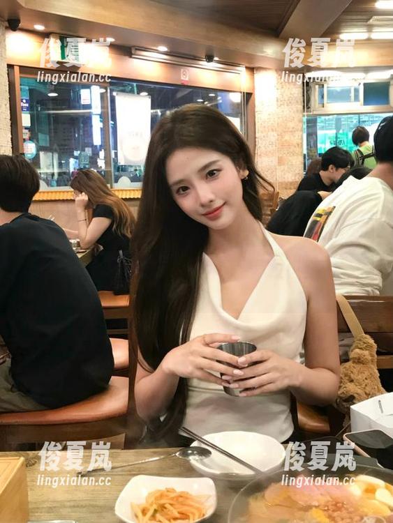 黑料不打烊网页版，给你的八卦需求永久满足！来一场舆论的狂欢吧！-绫夏岚
