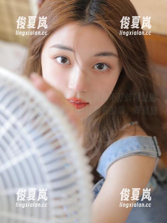 万里长征黑料不打烊网址的06是趁你不注意的时候偷袭的哦，真刺激！-绫夏岚